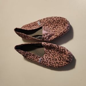 Toms Pink Leopard Slipons - Women's Size 10